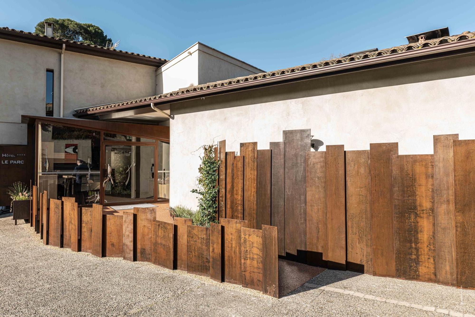 Hotel Le Parc - La Table De Franck Putelat Carcassonne Exterior foto